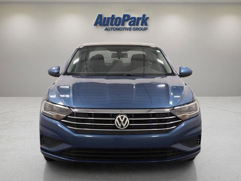 Used 2020 Volkswagen Jetta SE image 4