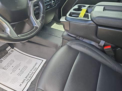 Used 2025 Chevrolet Silverado 1500 LT w/ Z71 Off-Road Package image 13