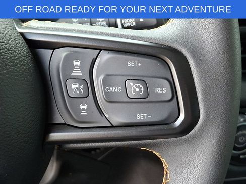 Used 2024 Jeep Wrangler Unlimited AWD/4WD image 21