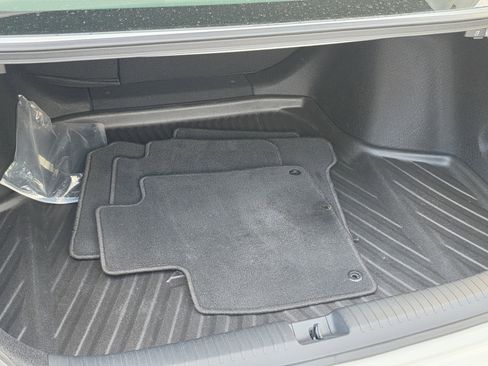 Certified 2023 Honda Accord EX image 6