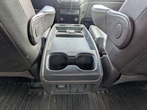 Used 2018 Honda Odyssey Touring image 13