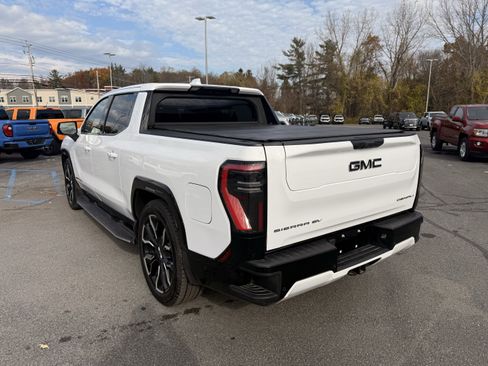 New 2025 GMC Sierra EV Denali image 3