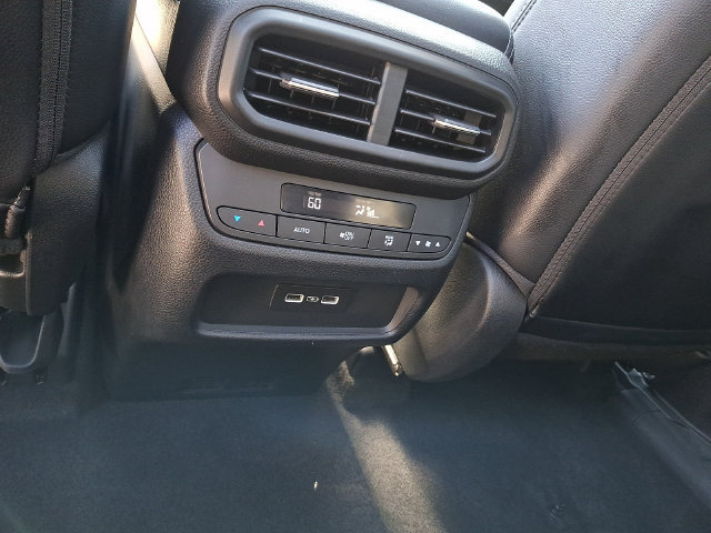 Certified 2023 Honda Pilot Touring image 11