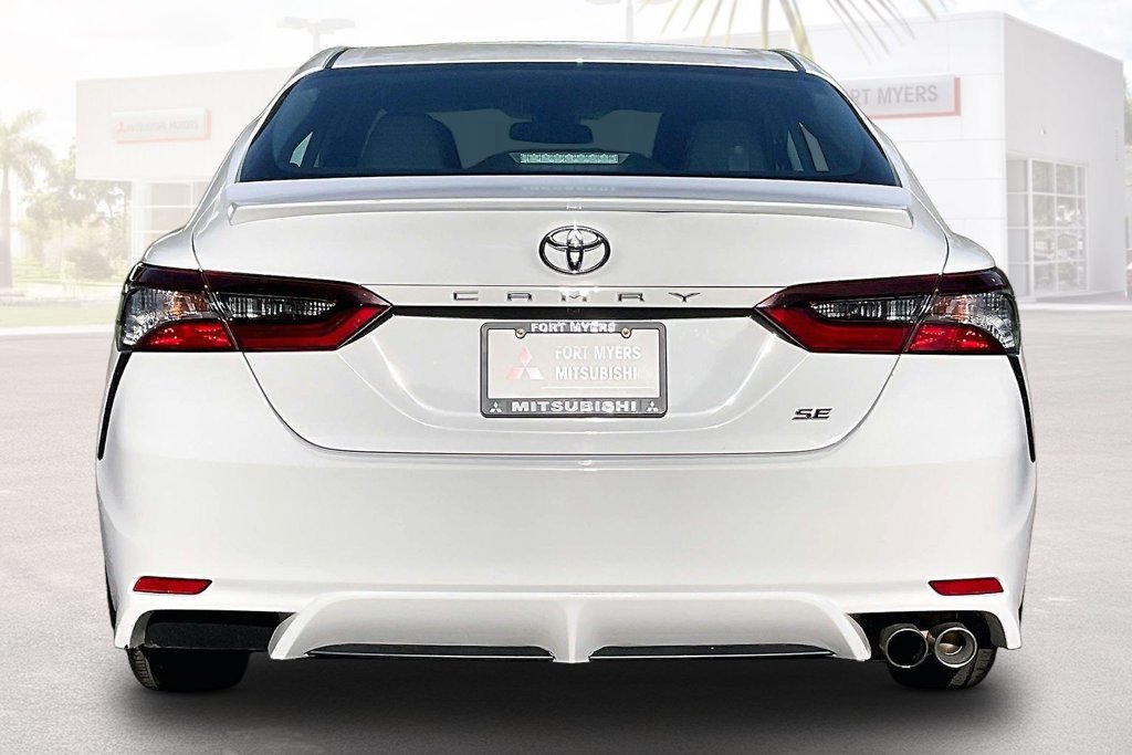 Used 2024 Toyota Camry SE FWD image 16