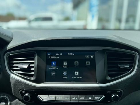 Used 2019 Hyundai Ioniq Limited FWD image 22
