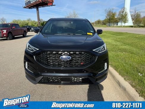 Used 2020 Ford Edge ST w/ Equipment Group 401A AWD/4WD image 2