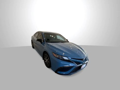 Certified 2023 Toyota Camry SE image 2