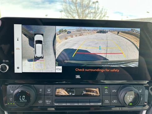 Used 2025 Toyota Grand Highlander AWD image 22