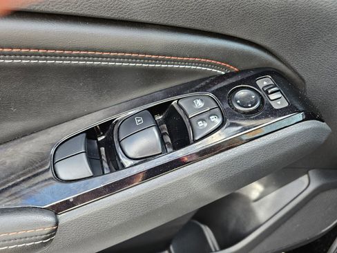 Used 2023 Nissan Altima 2.5 SR w/ SR Premium Package FWD image 31