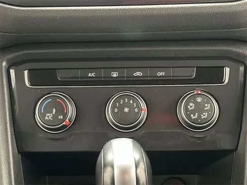 Certified 2021 Volkswagen Tiguan S image 14