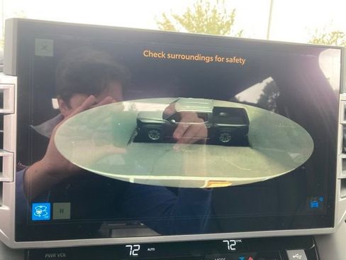 New 2025 Toyota Tundra Platinum image 44