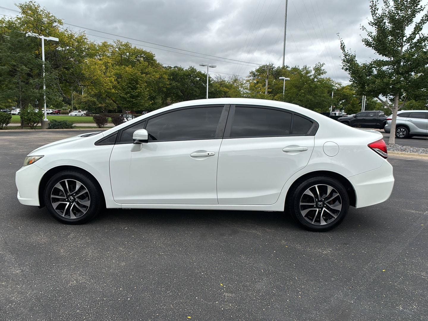 Used 2014 Honda Civic EX image 17