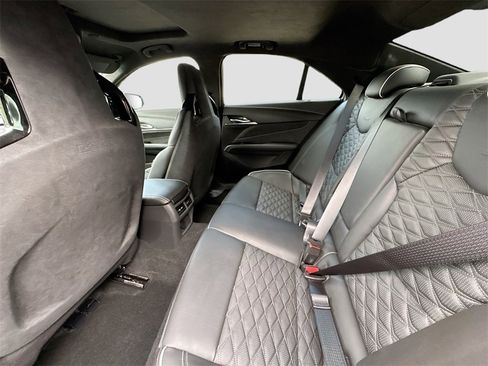 Used 2022 Cadillac CT4 V Blackwing w/ Technology Package image 26