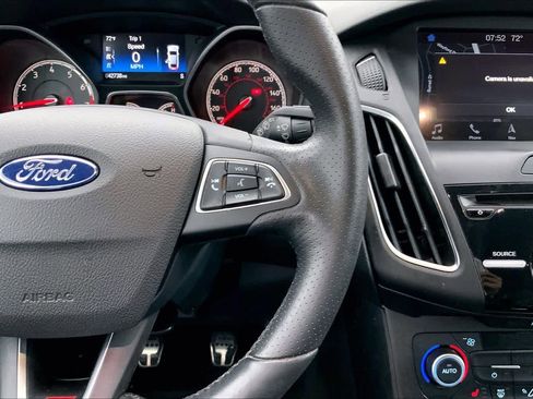 Used 2018 Ford Focus ST w/ Equipment Group 402A image 24