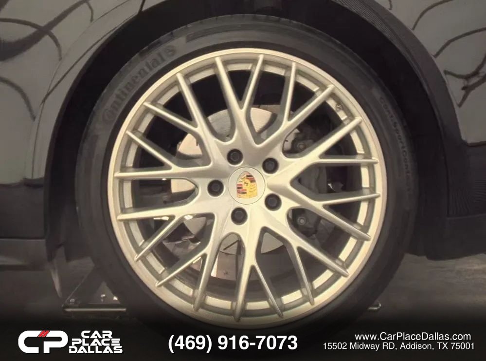 Used 2018 Porsche Panamera 4S AWD/4WD image 19