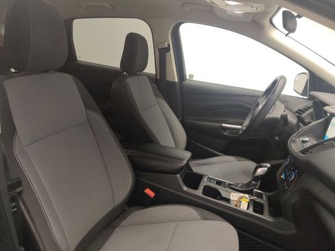 Used 2019 Ford Escape SE FWD image 21