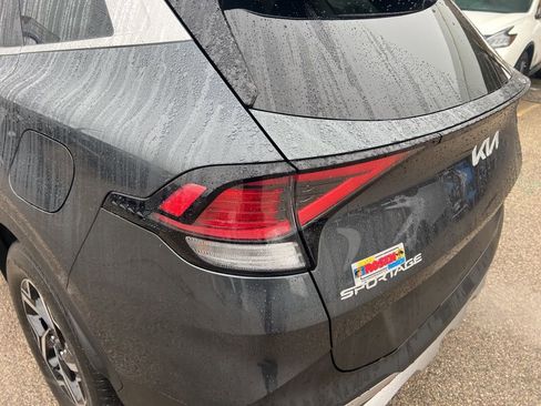 Certified 2023 Kia Sportage LX image 34