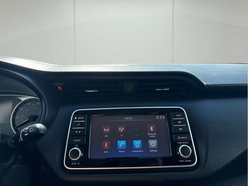Used 2024 Nissan Kicks S FWD image 20