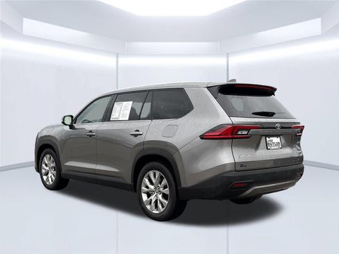 Used 2026 Toyota Grand Highlander AWD Hybrid image 5