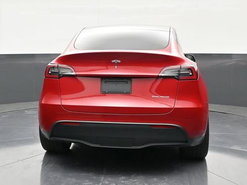Used 2023 Tesla Model Y Long Range image 4