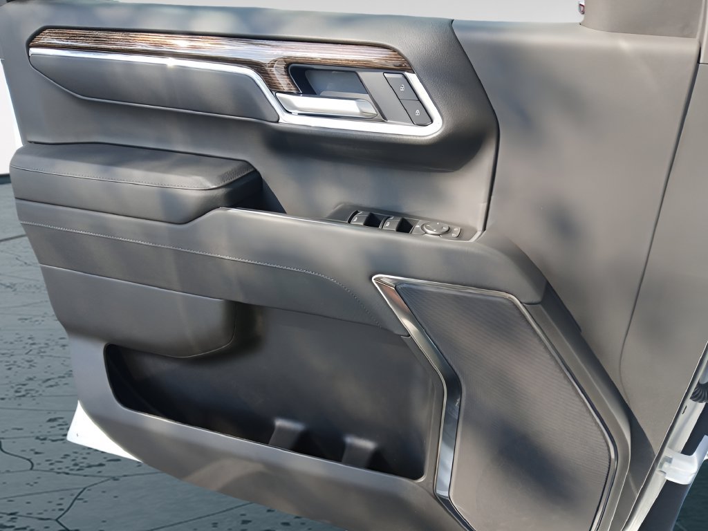 New 2026 GMC Sierra 1500 Elevation w/ Elevation Select Package RWD image 17