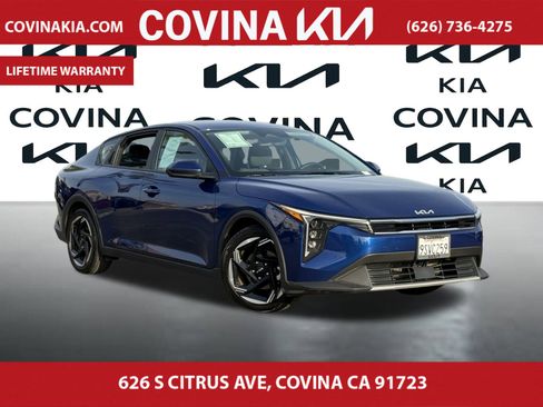 Certified 2025 Kia K4 EX image 2