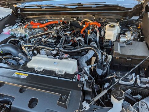 Used 2025 Toyota Tacoma TRD Off-Road image 20