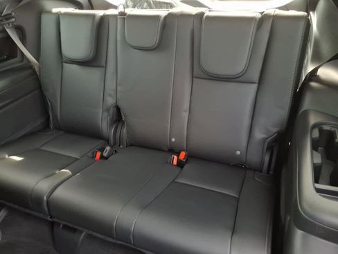 New 2026 Subaru Ascent Limited image 31