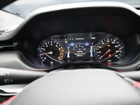 Used 2025 Jeep Compass Trailhawk w/ Trailer Tow Group image 19