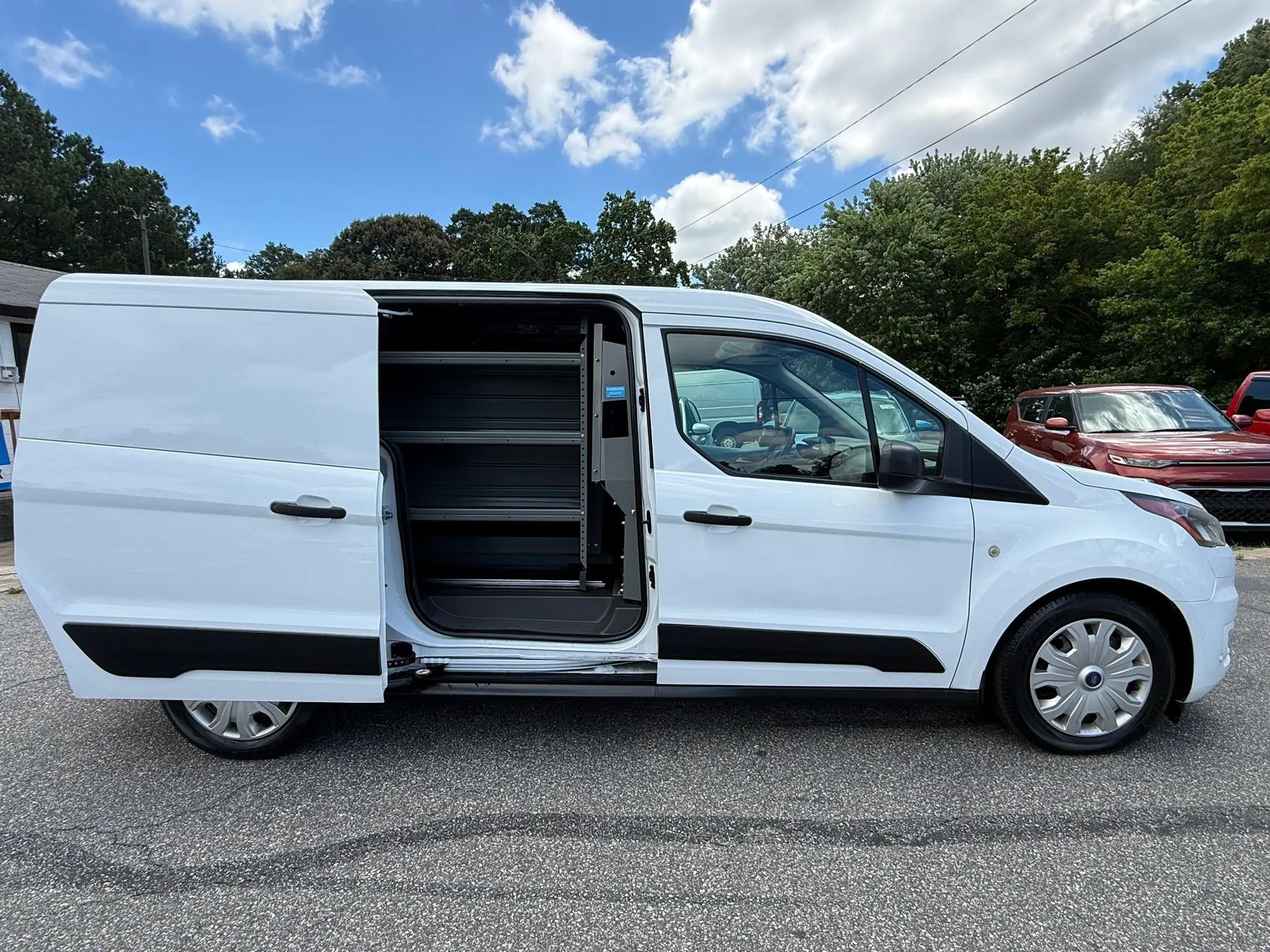 Used 2022 Ford Transit Connect XLT FWD image 14