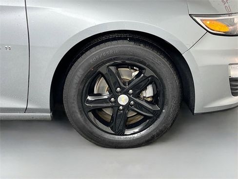 Used 2024 Chevrolet Malibu LT image 35