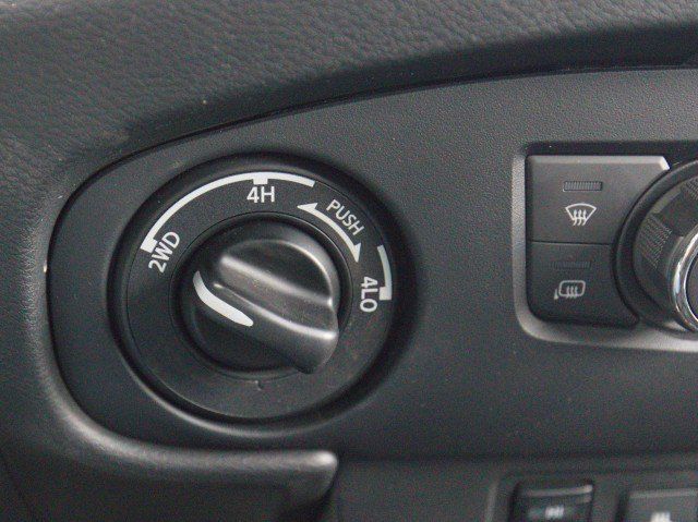 Used 2023 Nissan Frontier PRO-4X w/ Pro Convenience Package AWD/4WD image 28