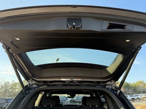 New 2025 Jeep Grand Cherokee Laredo X w/ Luxury Tech Group I image 33