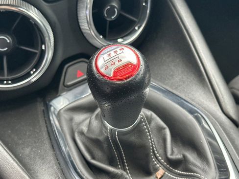 Used 2022 Chevrolet Camaro SS image 20