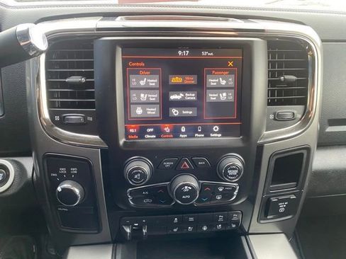 Used 2018 RAM 2500 Laramie w/ Sport Appearance Group AWD/4WD image 16