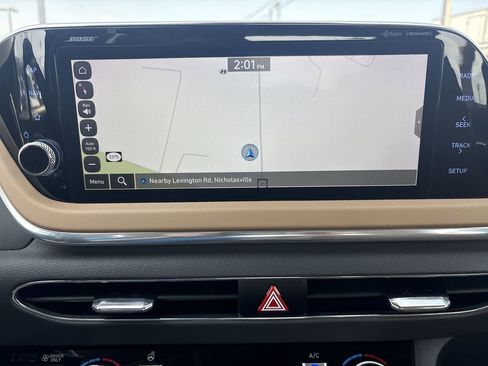 Certified 2023 Hyundai Sonata Limited FWD image 19