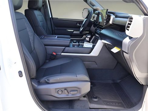 New 2025 Toyota Tundra SR5 image 30