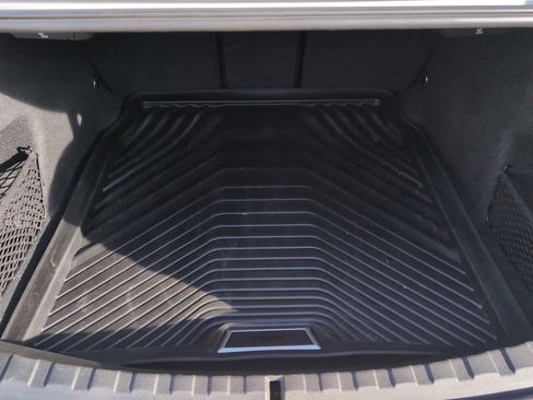 Used 2020 BMW 330i xDrive Sedan w/ Convenience Package image 15