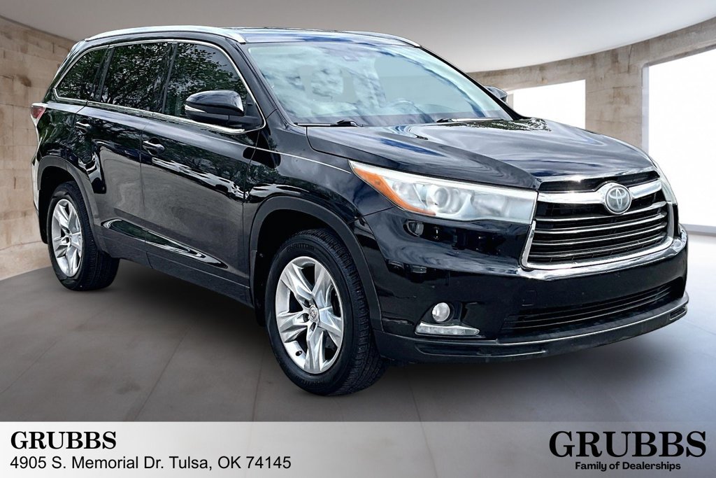 Used 2015 Toyota Highlander Limited Platinum AWD/4WD image 1