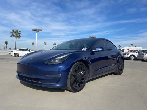 Used 2022 Tesla Model 3 Performance image 5