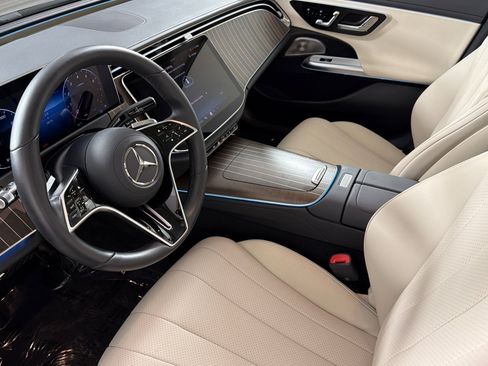 Used 2026 Mercedes-Benz E 350 Sedan image 9