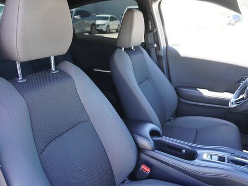 Used 2021 Honda HR-V Sport image 22
