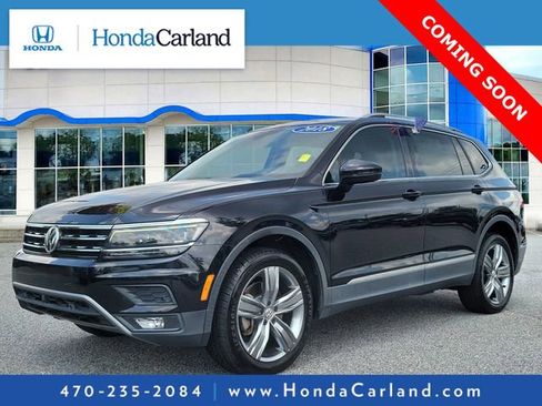 Used 2018 Volkswagen Tiguan SEL Premium FWD image 1