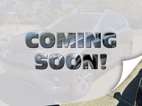 Used 2018 Toyota RAV4 XLE FWD image 1