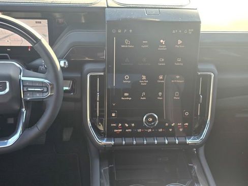 New 2026 GMC Yukon Elevation image 15