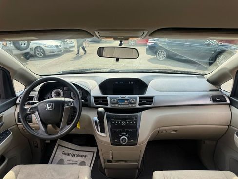 Used 2013 Honda Odyssey EX image 10