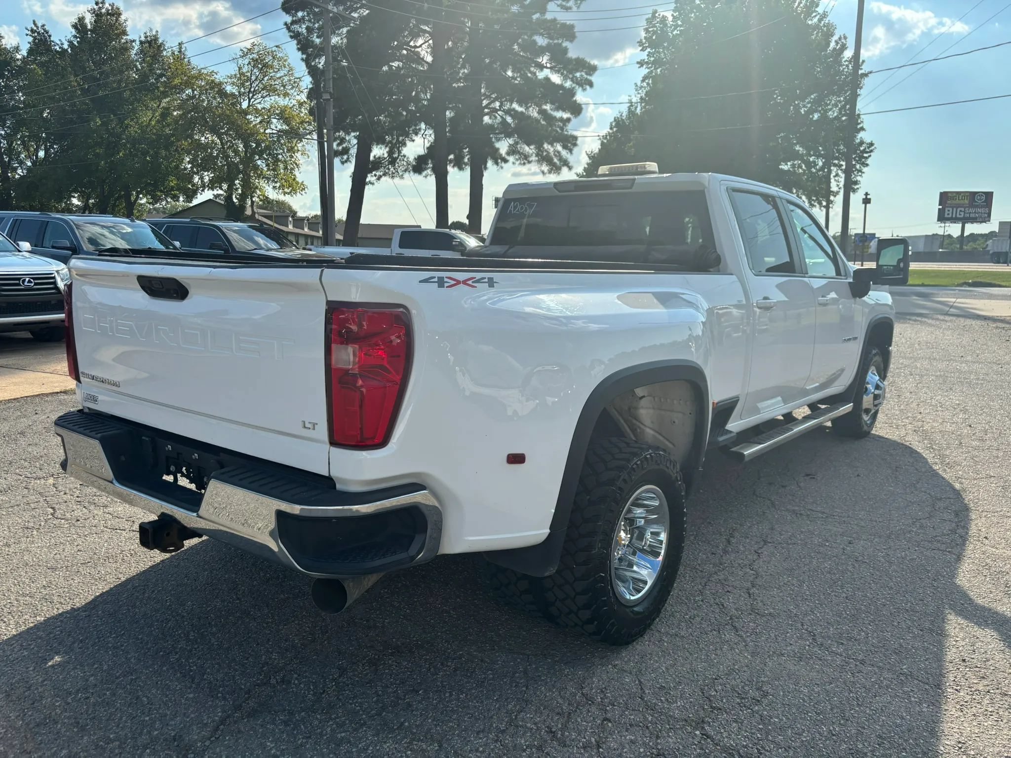 Used 2024 Chevrolet Silverado 3500 LT w/ Convenience Package AWD/4WD image 5