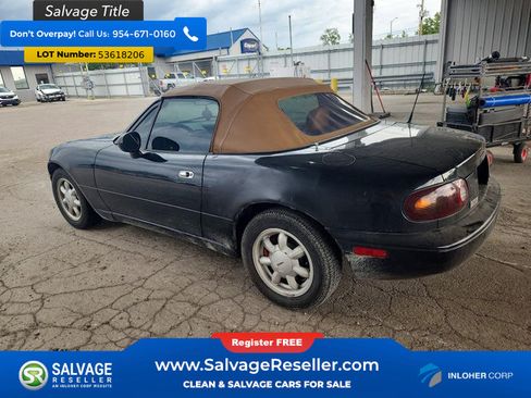 Used 1996 MAZDA MX-5 Miata RWD image 3