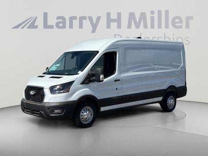 New 2026 Ford Transit 250 148 Medium Roof Extended AWD w/ Exterior Upgrade Package
