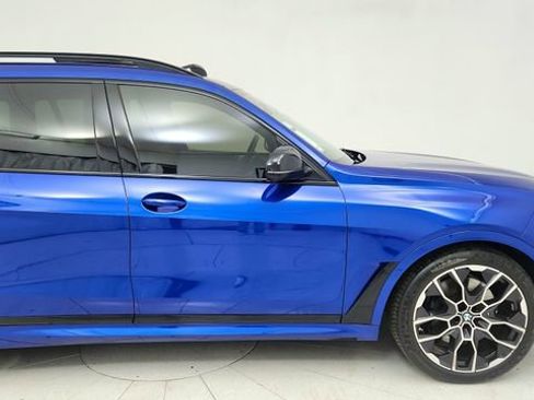 Used 2025 BMW X7 M60i image 8